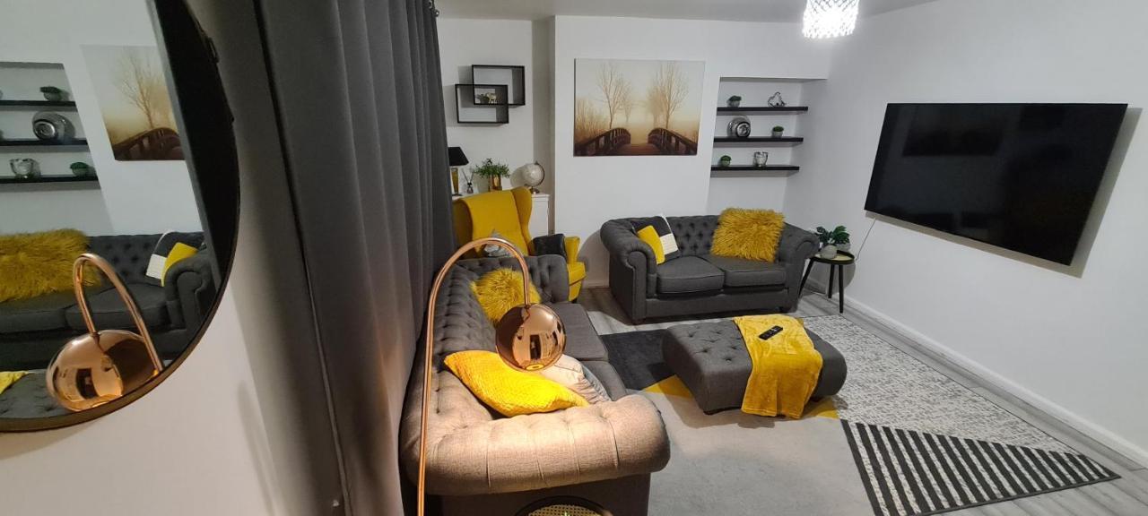 Cosy 3-Bedroom House In Aspley Nottingham Eksteriør billede